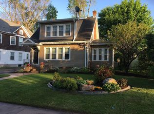 16 Henry St, Manchester, CT 06042