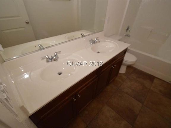 4th image of 6722 Haymarket St
