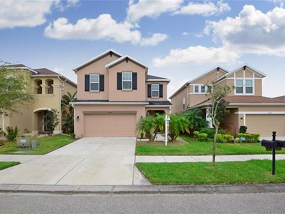 4th image of 32880 Windelstraw Dr
