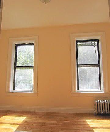 4th image of 292 Saint Johns Pl APT 54