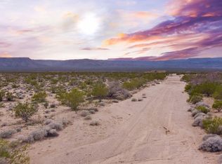 4648 Sheldon St #1 & 2, Golden Valley, AZ 86413