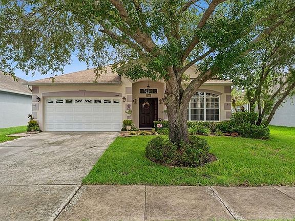 2nd image of 9955 Medallion Bluff Ln