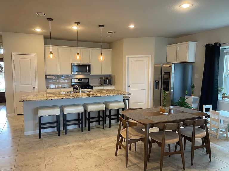 3747 Lake Bend Shore Dr — Photo 10