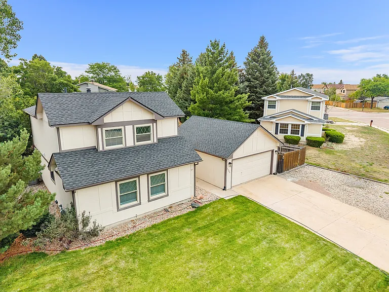 2785 Frazier Ln — Photo 35