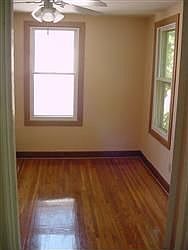 1st image of 912-914 Geers Ave