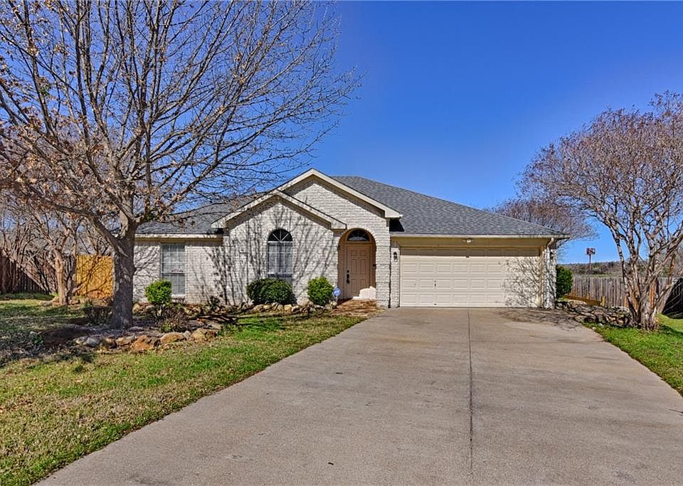 1st image of 7701 Stonebank Ct