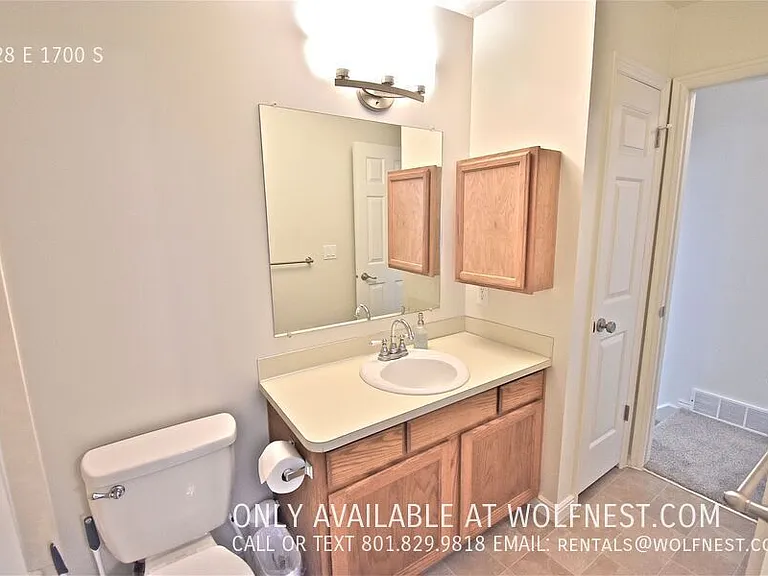 328 E 1700 S — Photo 15
