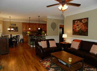 102 Cressida Cv, Garner, NC 27529