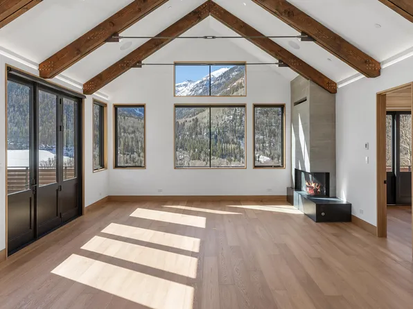 764 Primrose Ln, Telluride, CO 81435