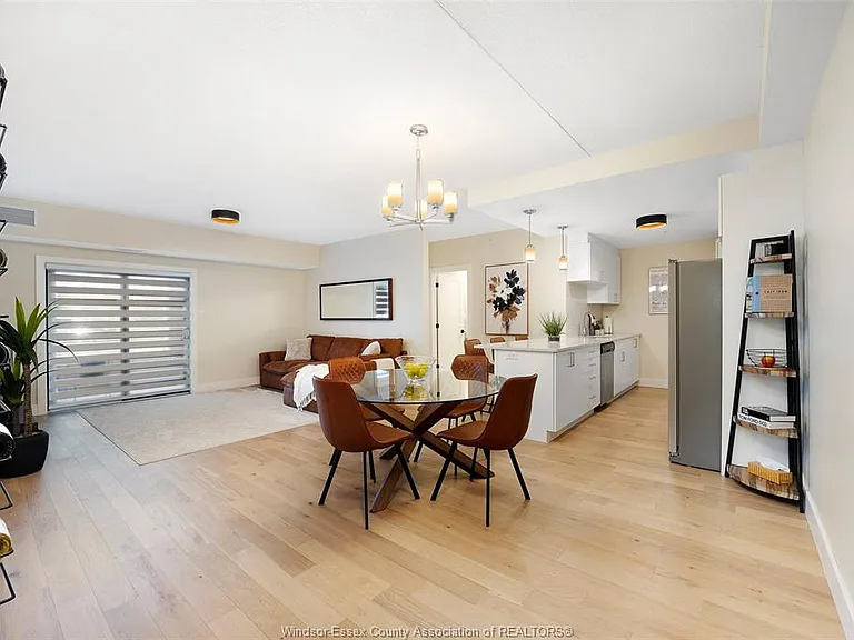 2550 Sandwich West Pkwy #111 — Photo 4