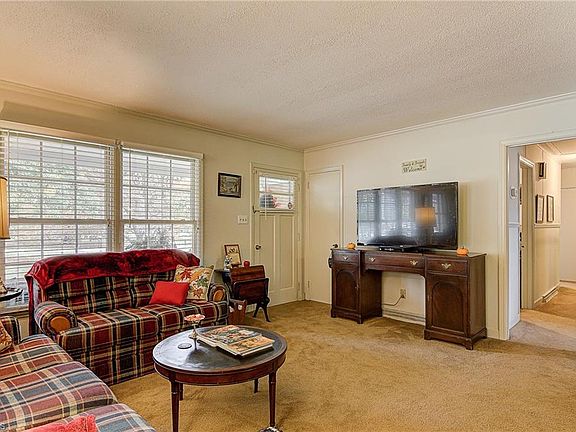5th image of 5316 Ventura Dr