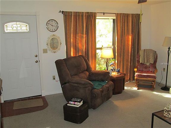 2nd image of 611 33rd Ave N