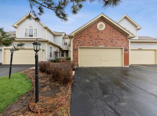 36143 N Springbrook Ln, Gurnee, IL 60031