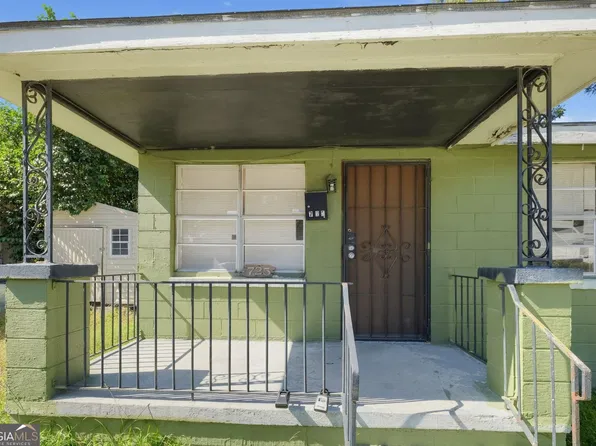 725 Fruit St, Savannah, GA 31415