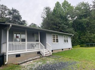 8785 Lasater Rd, Clemmons, NC 27012