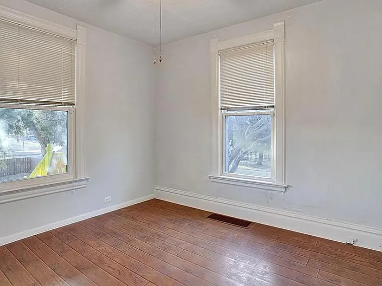 930 N El Paso St #1 — Photo 11