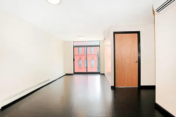 Rented by Town Residential | media 5