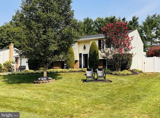 19016 Hempstone Ct, Poolesville, MD 20837
