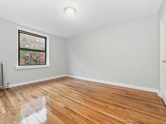 4th image of 43-32 47th St #B6