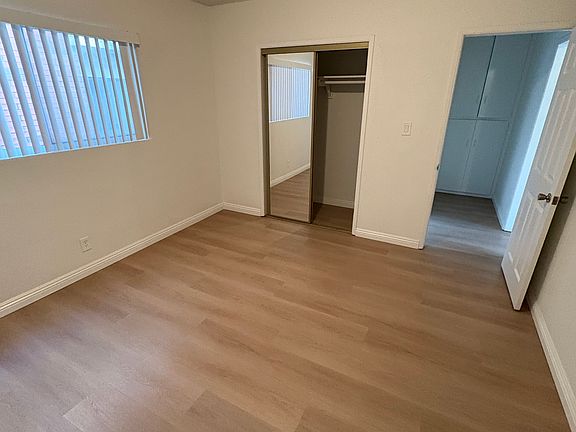 5th image of 429 W Glenoaks Blvd APT 4