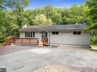201 Andreas Rd, Andreas, PA 18211