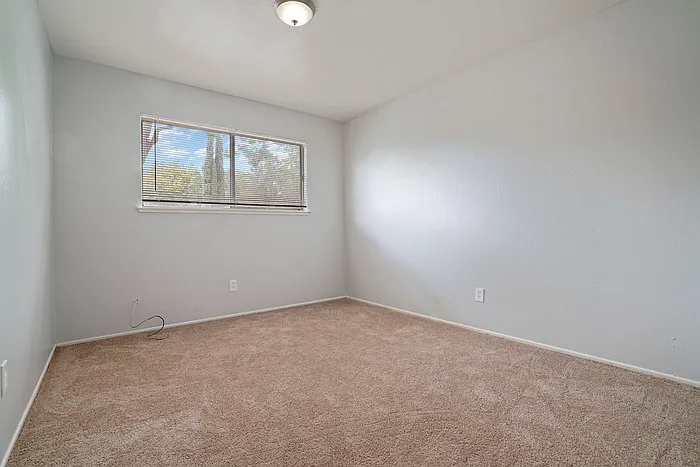 2109 Monifieth Way — Photo 17