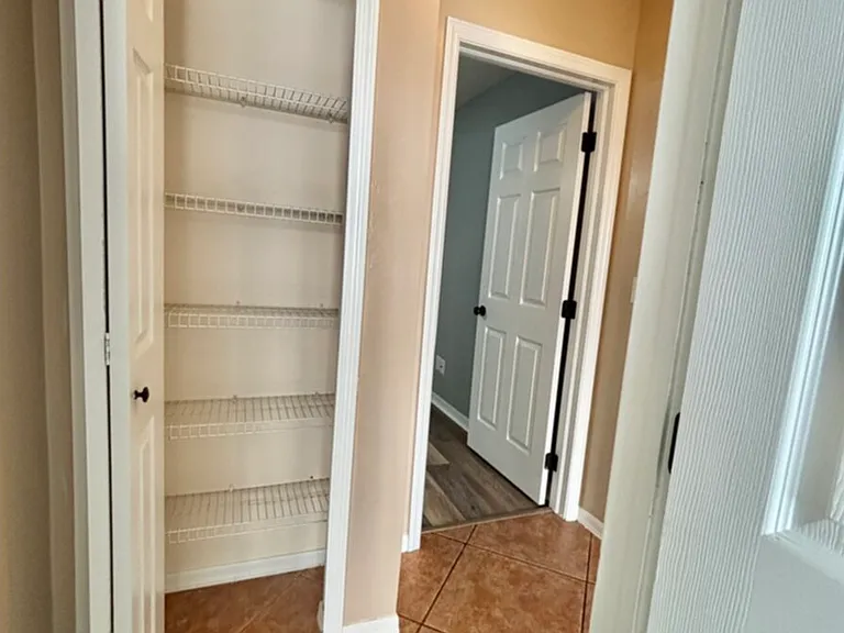 4343 SW Sands Blvd — Photo 62