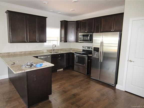 5th image of 55 Day Lilly Ct