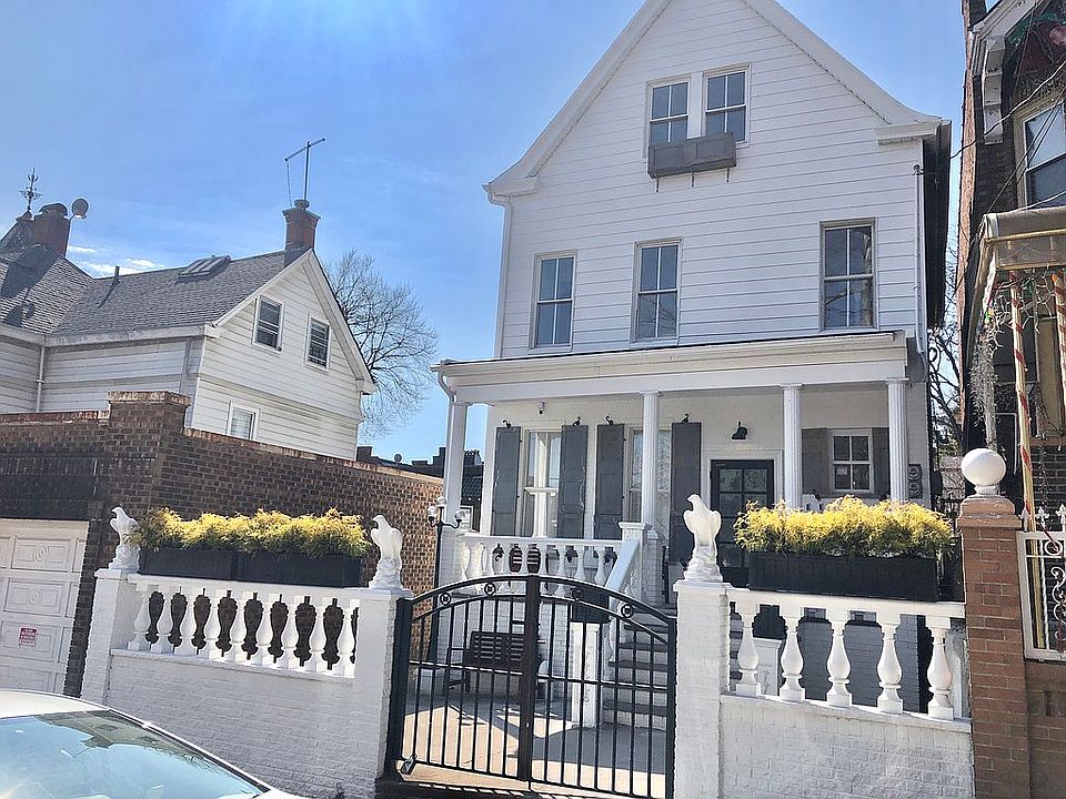 2nd image of 20 Barbey St