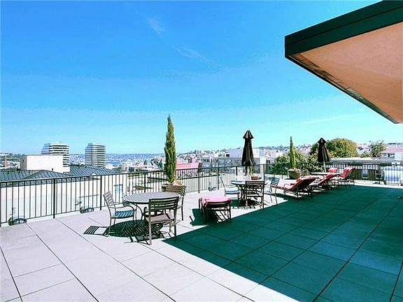 5th image of 1323 Boren Ave APT 203