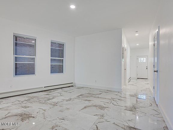 5th image of 520 E Jersey St APT B