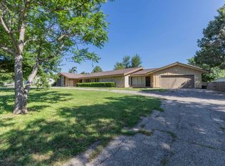 6 Sheffield Rd, Amarillo, TX 79124