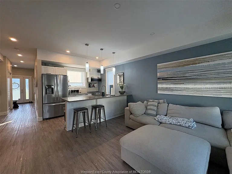 550 Sandison St #71 — Photo 13