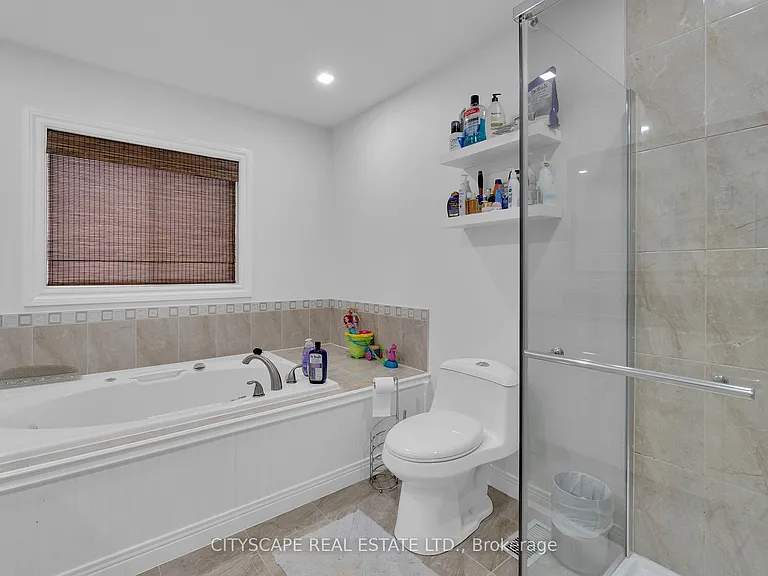 6421 Donway Dr — Photo 34