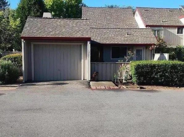 2701 Amberwood Ln, Santa Cruz, CA 95065