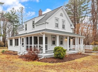 49 Chestnut St, Foxboro, MA 02035