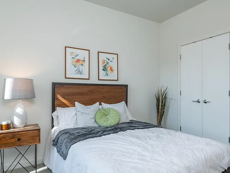 Will Rose Apartments — Photo 7