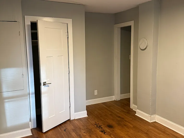104 Bart St #104 — Photo 5