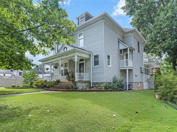 419 Elm St, Washington, MO 63090