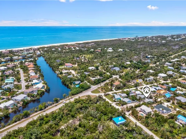 534 Piedmont Rd, Sanibel, FL 33957