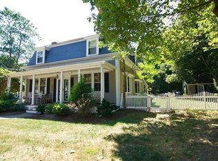 17 Old Oaken Bucket Rd, Scituate, MA 02066