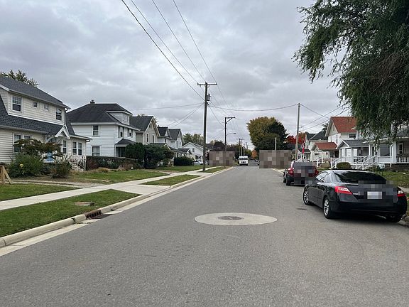 4th image of 232 Hane Ave