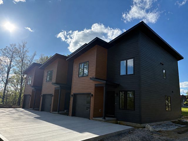 1st image of 104 Landon Ln