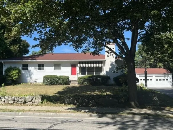 124 mill Road, Hampton, NH 03842