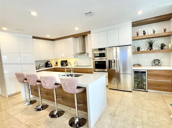 11229 NW 44th Ter