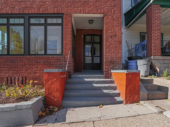 3rd image of 813 N Sheridan Ave APT 3