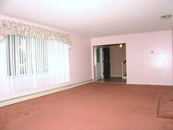 3rd image of 801 Wilde Ave