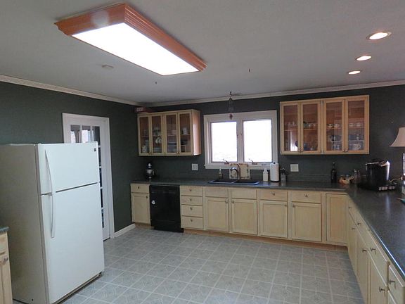 4th image of 7205 Cresthill Dr