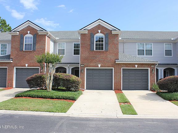 2nd image of 13360 STONE POND Drive