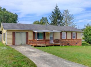 98 S Benedict Ave, Oak Ridge, TN 37830